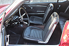 Ford Mustang (1965) - Einzelsitze und eine durchgehende Rückbank im Innern
