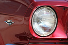 Ford Mustang (1965) - Frontleuchten und Hinweis auf den '289'er-V8-Motor
