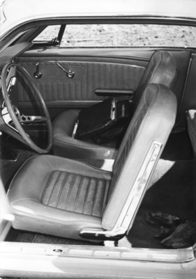 Ford Mustang (1965) - Interieur eines V8-Modelles