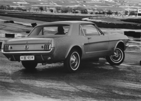Ford Mustang (1965) - V8-Testwagen beim Handlingtest in Lignieres Ford Mustang (1965) - V8-Testwagen beim Handlingtest in Lignieres