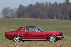 Ford Mustang (1965) - das Design war für den grosen kommerziellen Erfolg verantwortlich Ford Mustang (1965) - das Design war für den grosen kommerziellen Erfolg verantwortlich