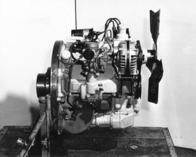 Ford Mustang (1966) - Wankelmotor RC2-60 - massiv weniger Gewicht, weniger Teile, geringerer Platzbedarf als der V8