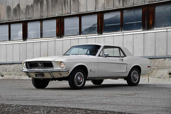 Bild: Ford Mustang (1968) - als Lot 14 angeboten an der Versteigerung der Oldtimer Galerie Toffen am 22. März 2025