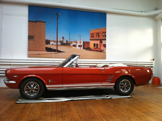Bild: Ford Mustang 289 Convertible (1966) - angeboten an der Versteigerung der Oldtimer Galerie anlässlich der Dolder Classics am 7. Juni 2014