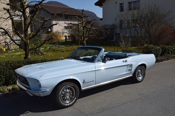 Ford Mustang 289 Convertible (1967) - als Lot 071 am 25. April 2015 an der Versteigerung der Oldtimer Galerie in Toffen