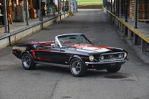 Image: Ford Mustang 302 GT Convertible (1968) - 1968 Ford Mustang 302 GT Convertible - as lot 107 at the Oldtimer Galerie Toffen auction in Gstaad on December 29, 2024