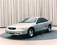 Ford Mustang Bruce Jenner Concept (1990) - dieses Coupé wurde las zu wenig agressiv empfunden und unterlag anderen Entwürfen