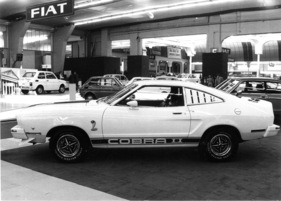 Ford Mustang Cobra II (1976) - mit sportlicher Ausrüstung - Genfer Autosalon 1976