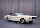 Ford Mustang Concept (1963) - dieses Tonmodell hatte noch den Cougar-Badge auf dem Kühlergrill und Torino-Abzeichen auf den Kotflügeln vorne