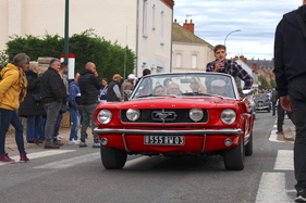 Ford Mustang Convertible (1965) – Embouteillage de Lapalisse 2024