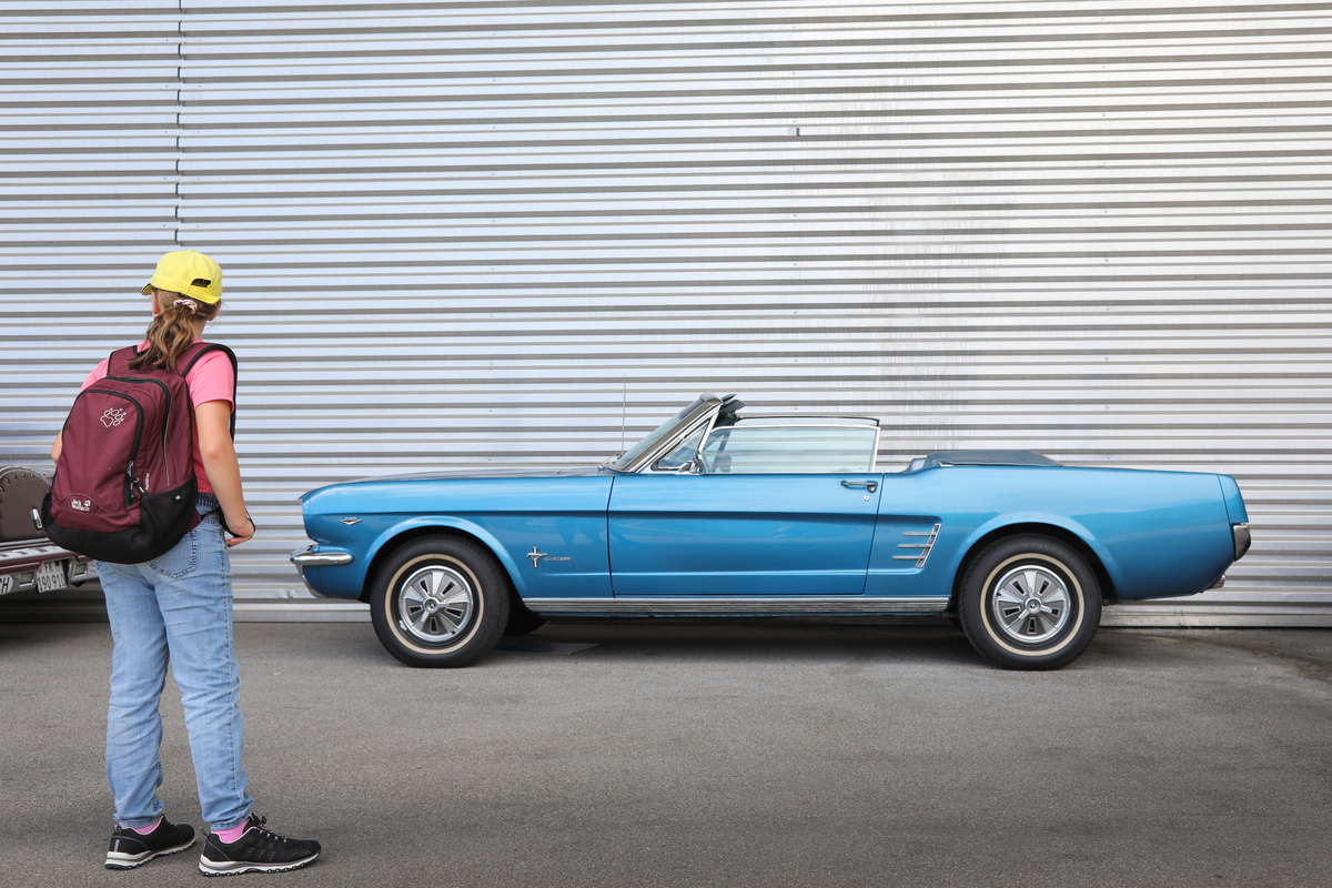 Ford Mustang Convertible (1966) - weckt durchaus Interesse auch bei Jugendlichen - 5. Old Wheels Biel/Bienne 2024