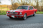 Bild: Ford Mustang Coupé (1966) - als Lot 163 verkauft an der RM/Sotheby's "The European Sale featuring the Petitjean Collection" Online-Only-Versteigerung 2020