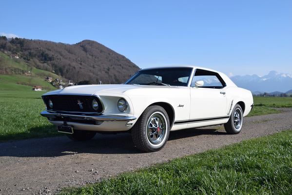 Ford Mustang Coupe (1969) - angeboten an der Versteigerung der Oldtimer Galerie in Toffen am 29. April 2017