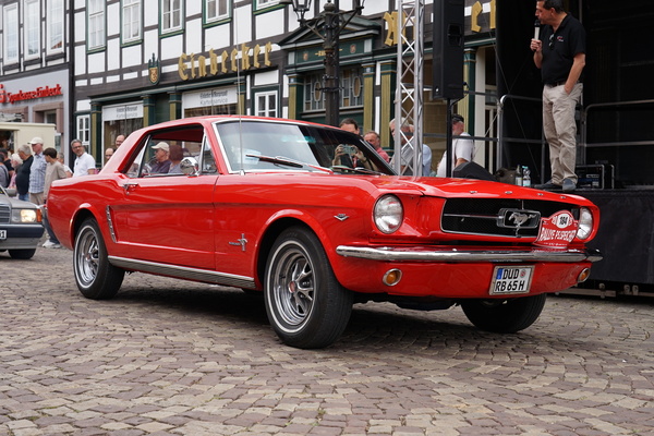 Ford Mustang Coupé mit einem V8 mit 289 Cubic Inches Hubraum (4,7 Liter) von 1965 – Einbecker Oldtimertage 2025