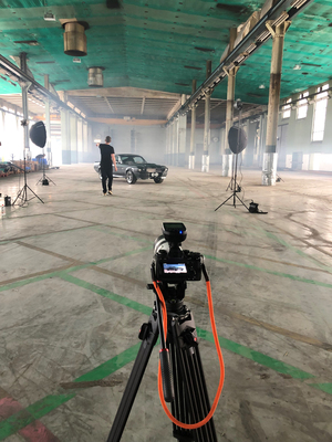 Ford Mustang Fastback (1967) – Nachbau des Shelby GT-500 "Eleanor", gepflegt von Motorex – Ein solch spezieller Wagen will entsprechend abgelichtet werden.