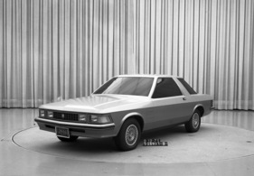 Ford Mustang Fox (1975) - eher langweilige Front an diesem Design-Prototyp, dafür das Mustang-Logo von 1963