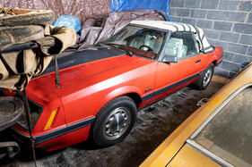 Ford Mustang GT Convertible (1985) - angeboten als Lot 175 an der Bonhams The Greenwich Auction am 4. Juni 2023