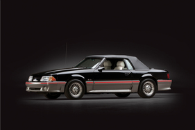 Ford Mustang GT Convertible (1988) - als Lot 102 an der RM Auction Sam Pack am 14./15. November 2014