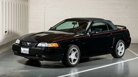 Ford Mustang GT Convertible (2000) - als Lot 205 an der Broad Arrow “The Academy of Art University Collection” San Francisco Auction 2025