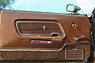 Ford Mustang Grande (1970) - Holzdekor auch auf den Türinnenverkleidungen (© Bruno von Rotz, 2016) Ford Mustang Grande (1970) - Holzdekor auch auf den Türinnenverkleidungen (© Bruno von Rotz, 2016)