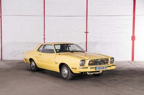 Ford Mustang II (1975) - als Lot 50 angeboten an der Artcurial "On the Road" Versteigerung am 9. Oktober 2016
