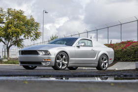Ford Mustang Iacocca 45th Anniversary Edition (2009) - als Lot 066 an der Bonhams Scottsdale Versteigerung am 16. Januar 2020