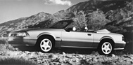 Ford Mustang LX 5.0L Convertible (1992) – Der LX 5.0L kombiniert die Technik des GT mit der Karosserie des LX