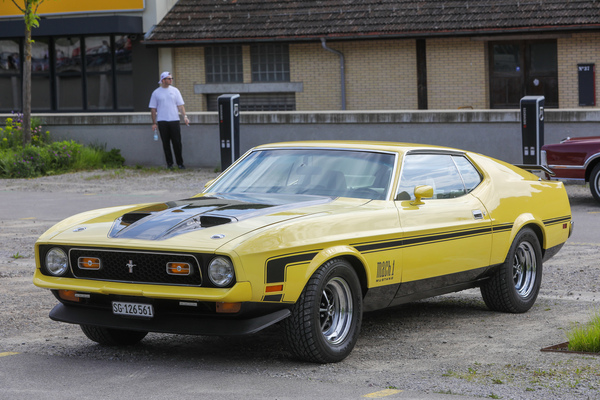 Ford Mustang Mach 1 (1971) – Older Classics Mai 2024