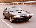 Ford Mustang SVO (1985) – zunächst mit 175 PS, ab Mitte des Modelljahres als "1985 1/2" mit 205 PS