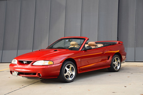 Ford Mustang SVT Cobra Convertible (1996) - angeboten an der Versteigerung der Oldtimer Galerie Toffen am 26. November 2016