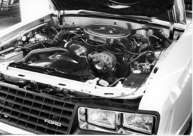Ford Mustang Turbo (1979) - dank Abgasturbolader leistet der 2,3-Liter-Vierzylindermotor nun 118 PS - Genfer Automobilsalon 1979