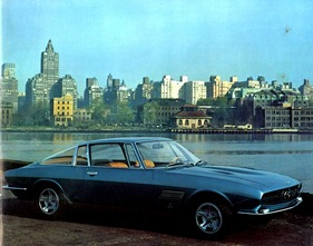 Ford Mustang by Bertone (1965) - das Einzelstück von Bertone / Guigiaro war in Blau-métallic lackiert