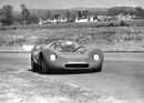 Ford P68 F3L (1968) - Graham Hill und Frank Gardener testen den neuen Prototypen für Ford England