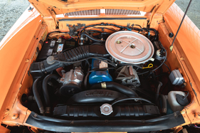 Ford Pinto (1977) - der Reihenvierzylinder ist längs eingebaut