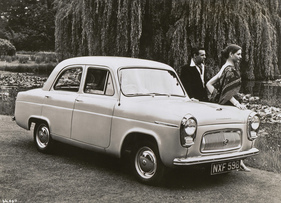 Ford Prefect (1954) - deutlich modernisierter Nachfolger des Prefect E493A