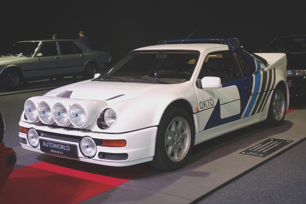 Ford RS 200 Gruppe B von 1986 - Sonderschau Supercars 2 in der Autoworld Brüssel 2022/2023