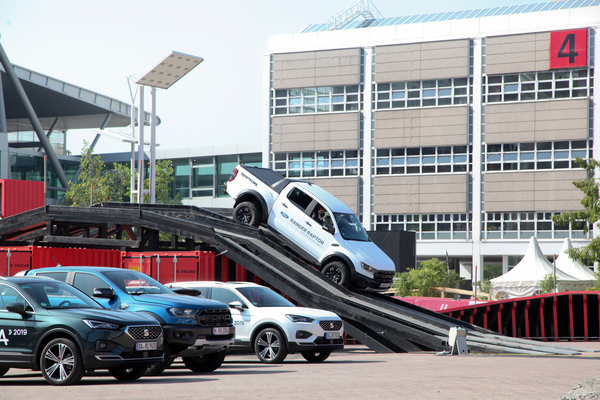 Ford Ranger Raptor (2019) - hier darf das "Teil" zeigen, was es kann - IAA in Frankfurt 2019