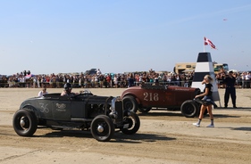 Ford Roadster (1931 vs. 1936)