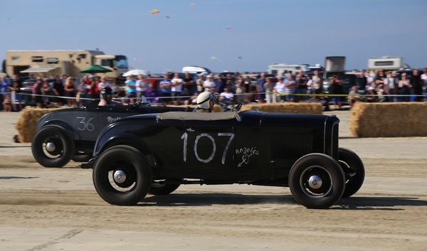 Bild: Ford Roadster (1932)
