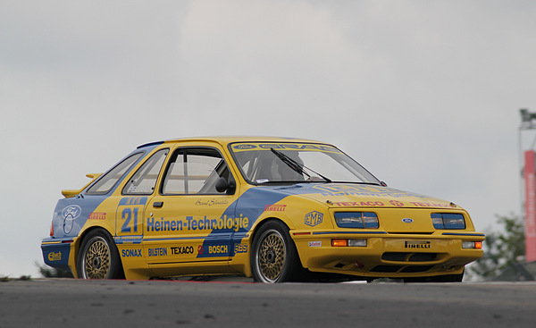 Ford Sierra Cosworth - Präsentation von DTM- und STW-Fahrzeugen am AVD Oldtimer Grand Prix 2011