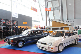 Ford Sierra RS Cosworth (1987) - 204 hp from two liters of displacement, thanks to turbo - Retro Classics Stuttgart 2017