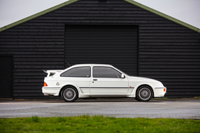 Ford Sierra RS Cosworth (1987) - Mit Aerodynamik Anbauteilen Ford Sierra RS Cosworth (1987) - Mit Aerodynamik Anbauteilen