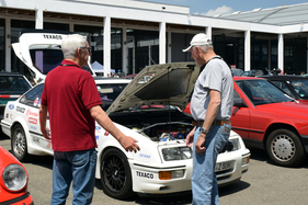 Ford Sierra RS Cosworth – Gesprächsthema bei 1985 FIA Bergeuropameister Hartmut Böhme – Klassikwelt Bodensee 2024