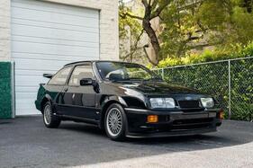 Ford Sierra RS500 Cosworth 3-Door (1987) - als Lot 130 an der Bonhams "The Audrain Concours" Versteigerung 2024