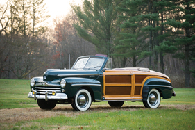 Ford Super DeLuxe Sportsman Convertible (1947) - als Lot 115 an der RM/Sotheby's Arizona Versteigerung 2017 angeboten
