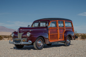 Ford Super DeLuxe Station Wagon (1941) - als Lot 189 an der RM/Sotheby's Online Only Open Roads December 2021 Versteigerung vom 1. bis 8. Dezember 2021