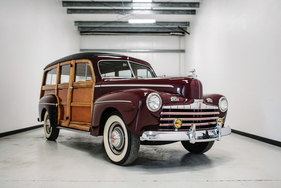Ford Super DeLuxe Station Wagon (1946) - als Lot 111 angeboten an der RM/Sotheby's Arizona Versteigerung am 17./18. Januar 2019