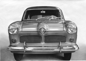 Ford Taunus 12 M (1954) - originelle Gestaltung der Vorderfront - Genfer Automobilsalon 1954