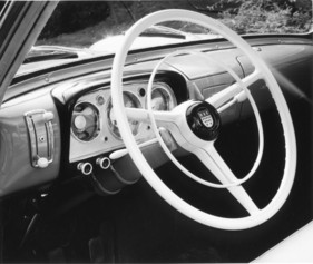 Ford Taunus 12 M (1959) - Lenkrad und Armaturenbrett Ford Taunus 12 M (1959) - Lenkrad und Armaturenbrett