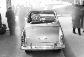 Ford Taunus 12M (1953) - Heckansicht des von Langenthal eingekleideten Cabriolets - am Automobilsalon in Genf 1953